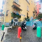Vetranohouse In Spanish Quarter Lägenhet